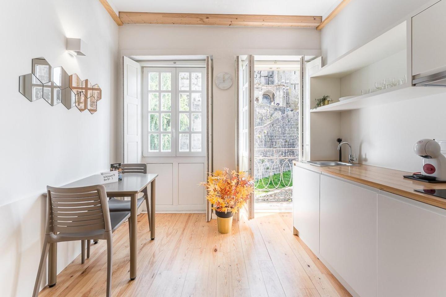 Guestready - San Sebastian Studios Porto Bagian luar foto